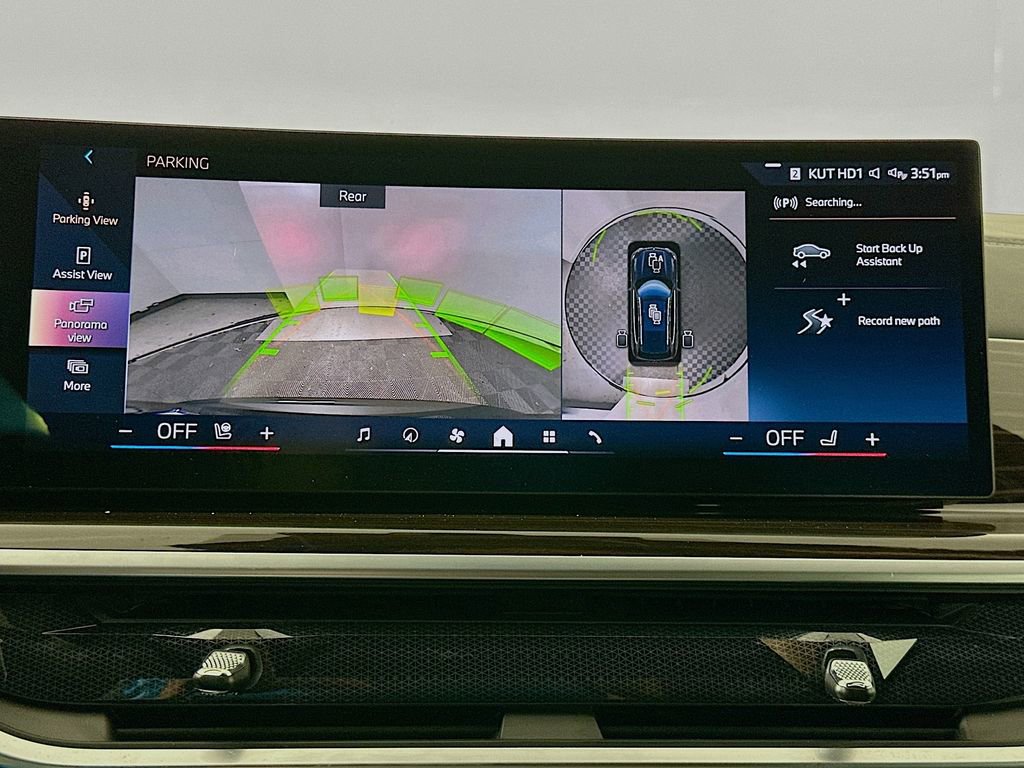 Certified 2024 BMW X5 xDrive40i w/ Premium Package image 14