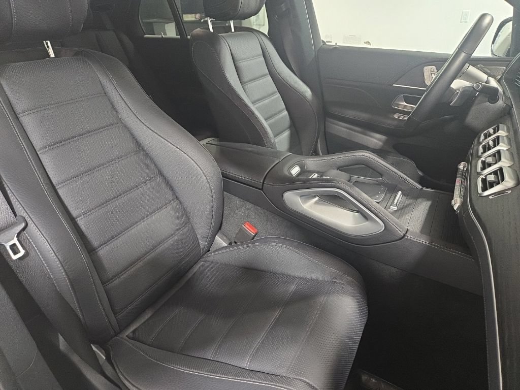 Used 2025 Mercedes-Benz GLE 580 4MATIC image 26