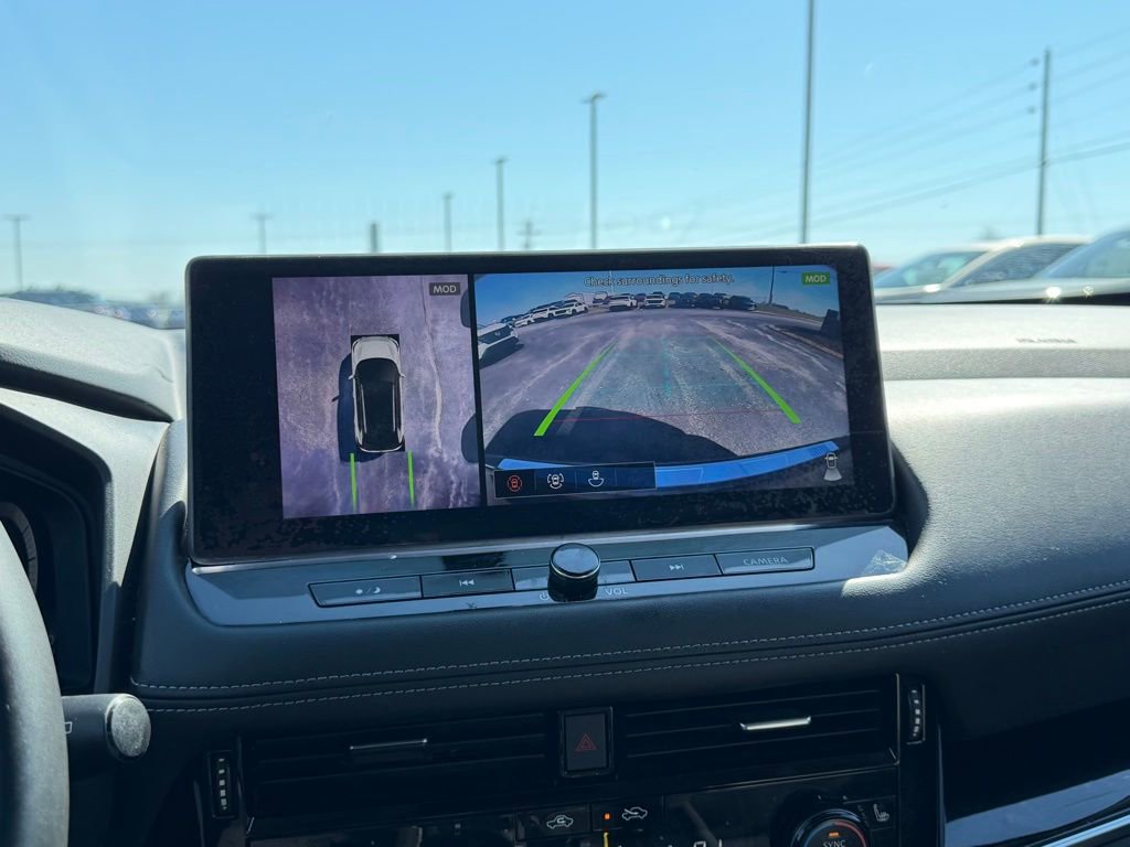 Used 2025 Nissan Rogue SL w/ Tech Package image 25