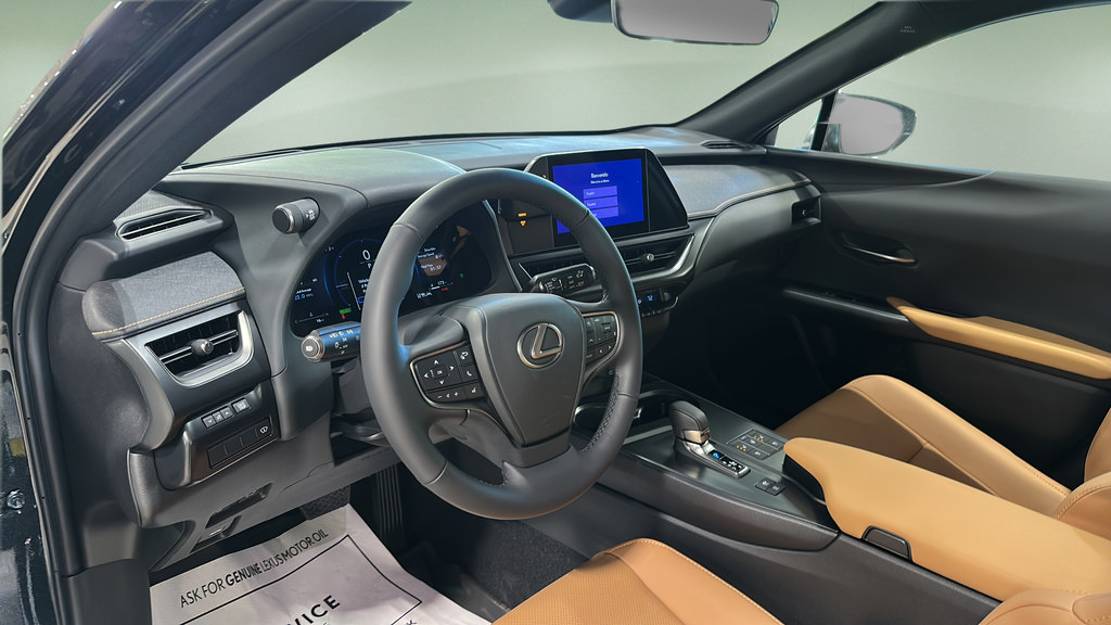 New 2026 Lexus UX 300h AWD image 14