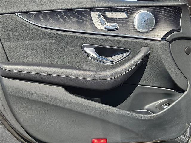 Used 2020 Mercedes-Benz E 350 Sedan image 11