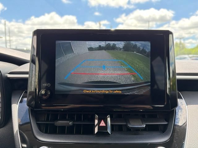 Used 2023 Toyota Corolla LE w/ Carpet Mat Package (TMS) FWD image 18