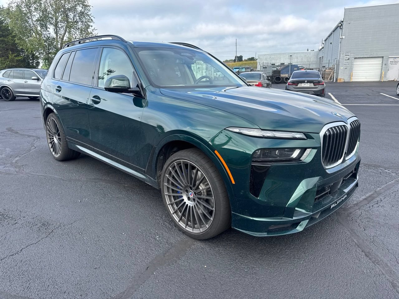 Used 2026 BMW ALPINA XB7 AWD/4WD video 1
