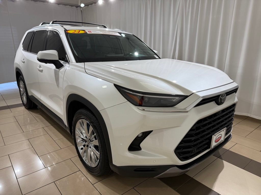 Certified 2024 Toyota Grand Highlander AWD image 7