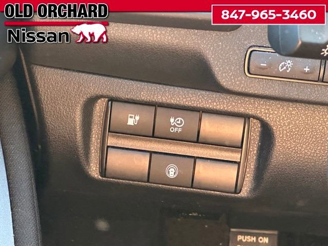 Used 2024 Nissan Leaf S image 26