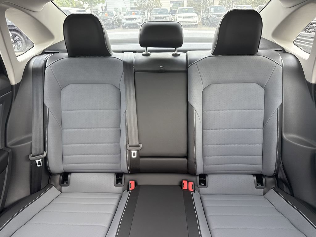 New 2025 Volkswagen Jetta SE image 29