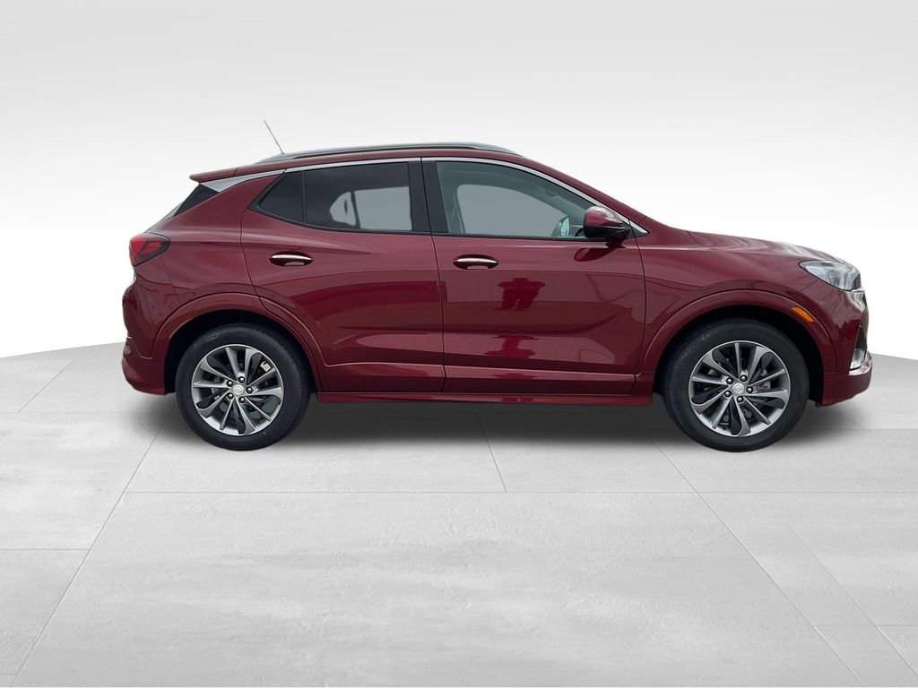 Used 2023 Buick Encore GX Select w/ Sport Touring Package FWD image 28
