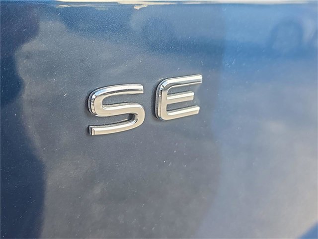 Used 2023 Volkswagen Atlas SE w/ Panoramic Sunroof Package image 4