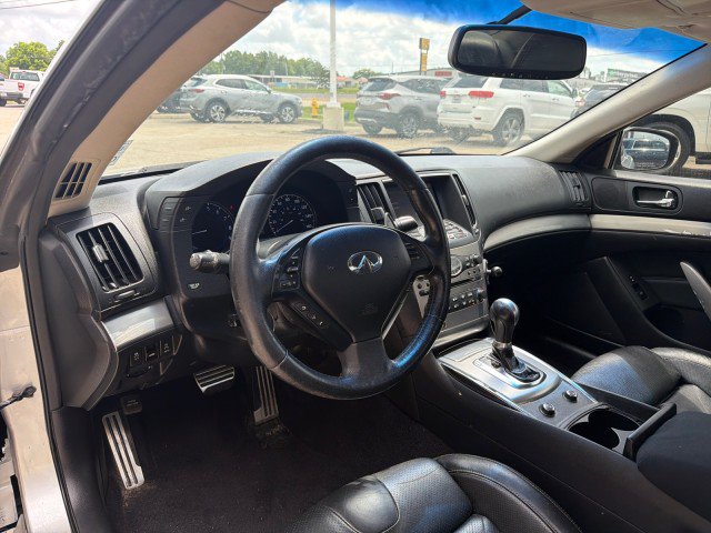 Used 2011 INFINITI G37 Journey w/ Premium Pkg RWD image 13