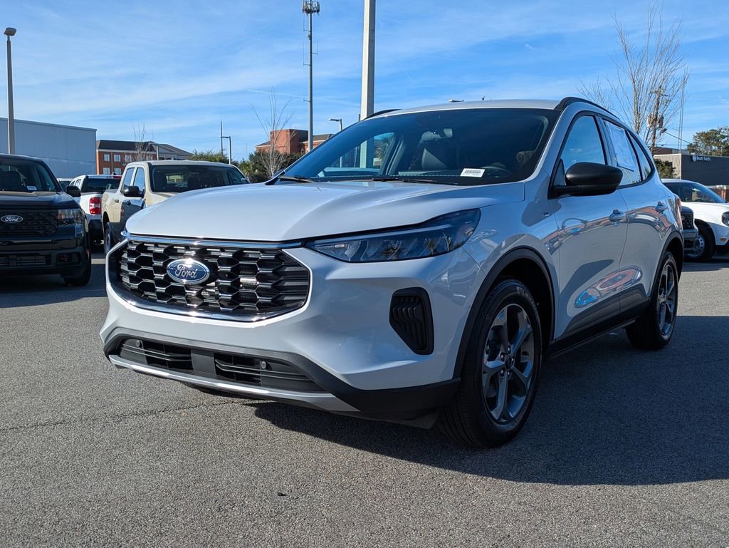 New 2026 Ford Escape ST-Line w/ Tech Pack #1 FWD image 7
