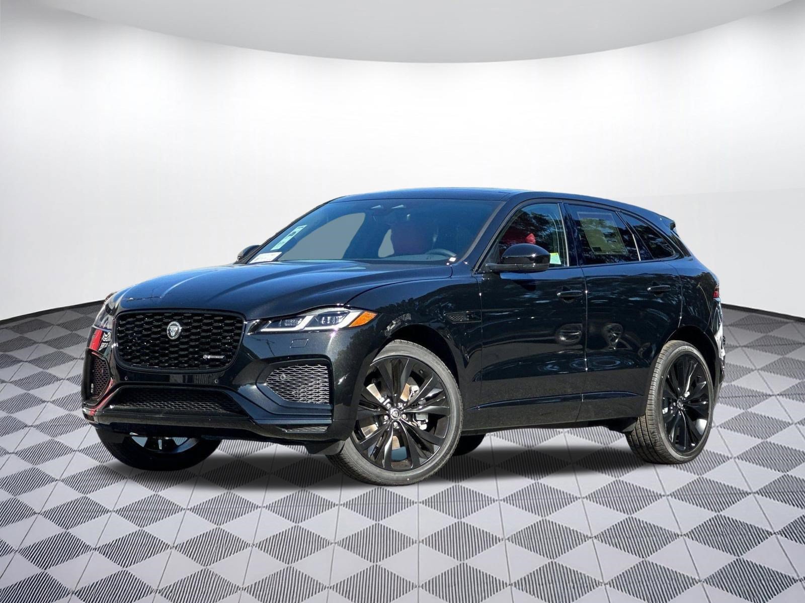 Used 2025 Jaguar F-PACE R-Dynamic S AWD/4WD image 1