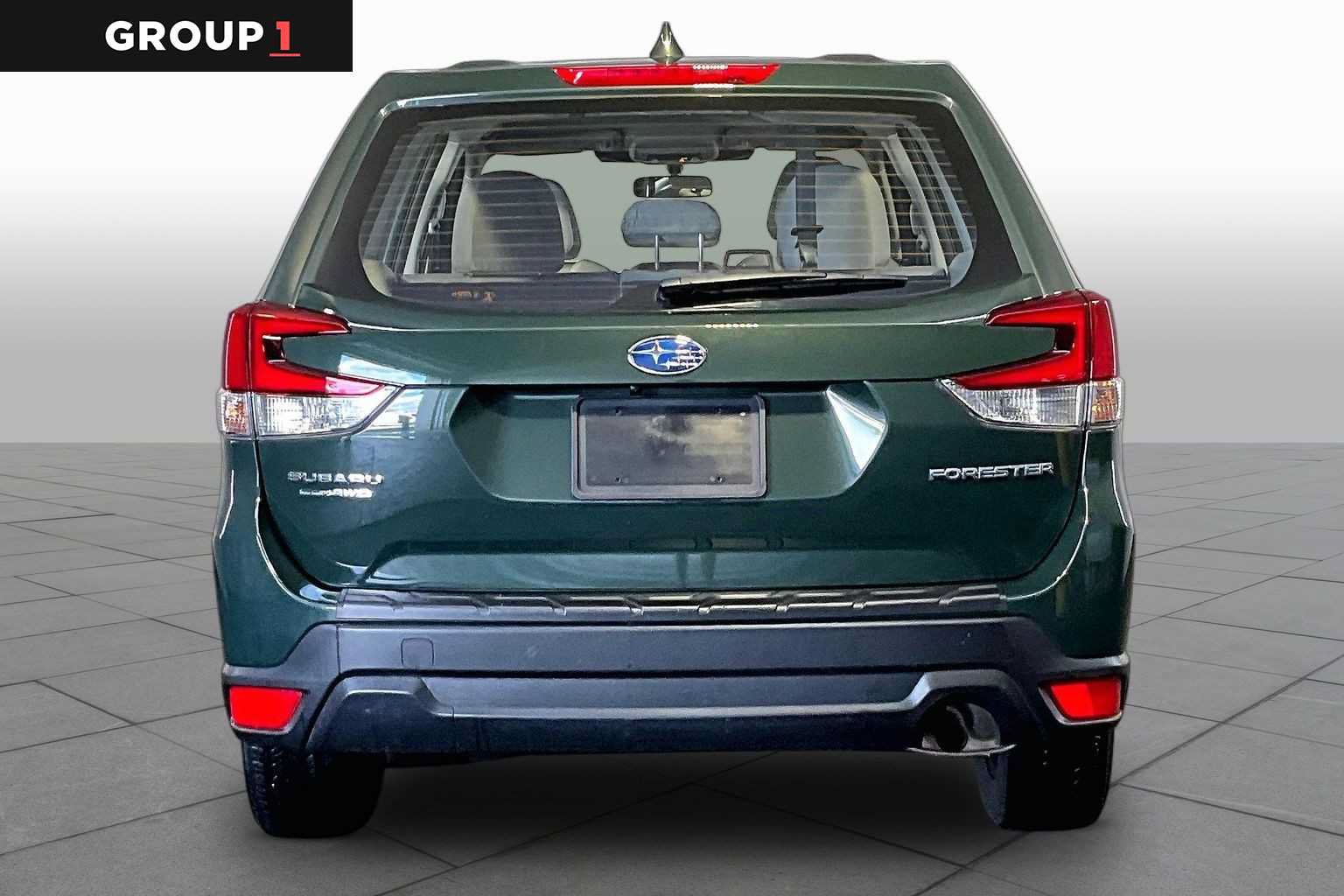 Used 2023 Subaru Forester AWD/4WD image 5