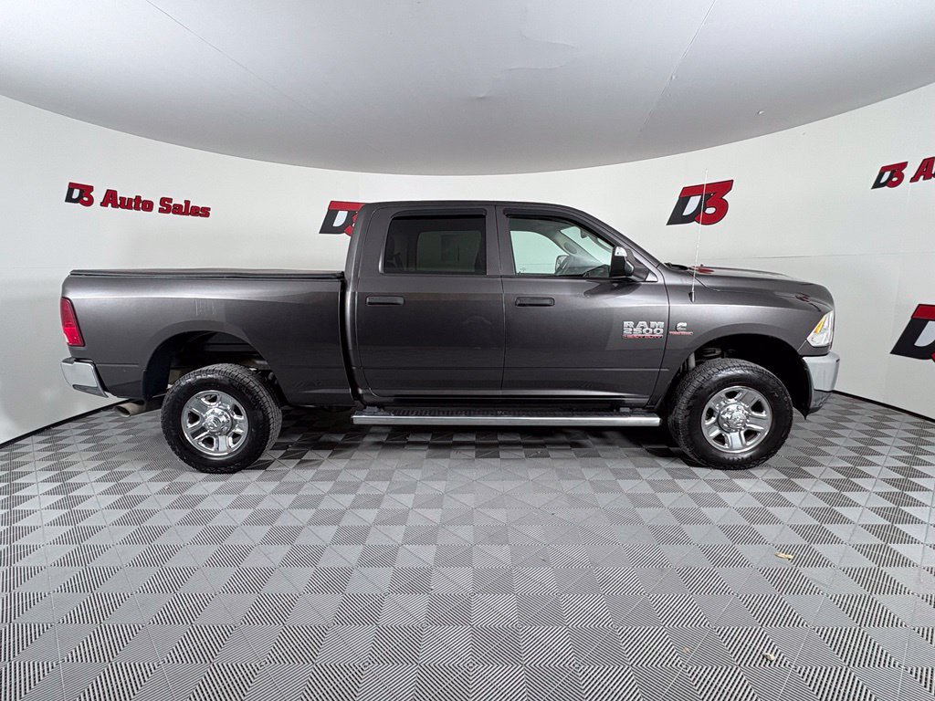 Used 2017 RAM 2500 Tradesman w/ Chrome Appearance Group AWD/4WD image 9