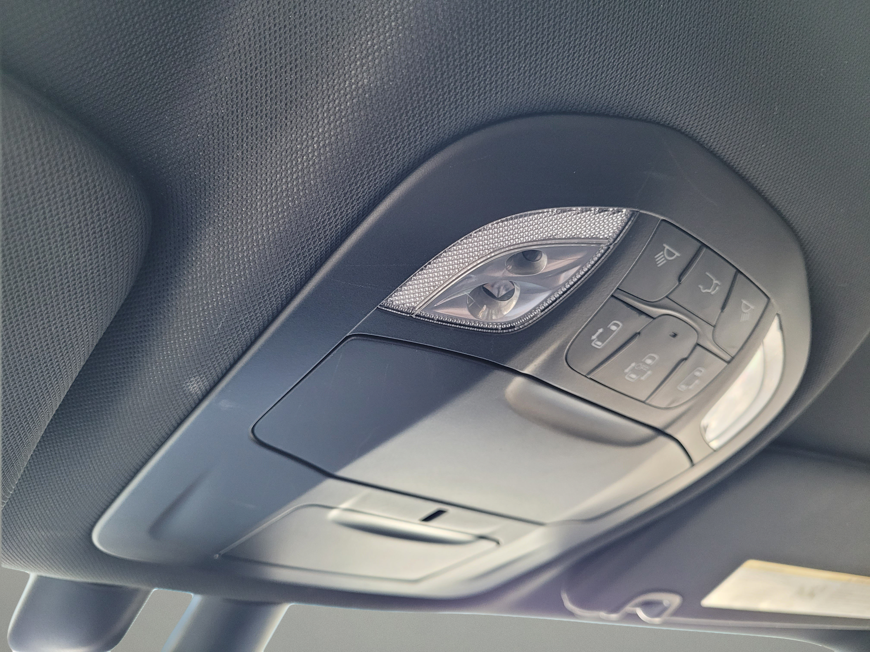 Used 2021 Chrysler Pacifica Touring w/ S Appearance Package FWD image 24
