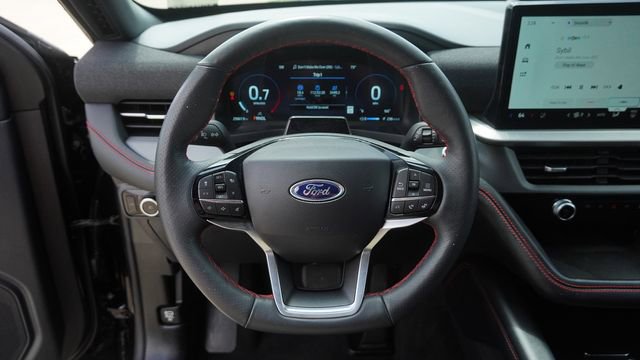 Used 2025 Ford Explorer ST-Line w/ ST-Line Street Pack AWD/4WD image 28