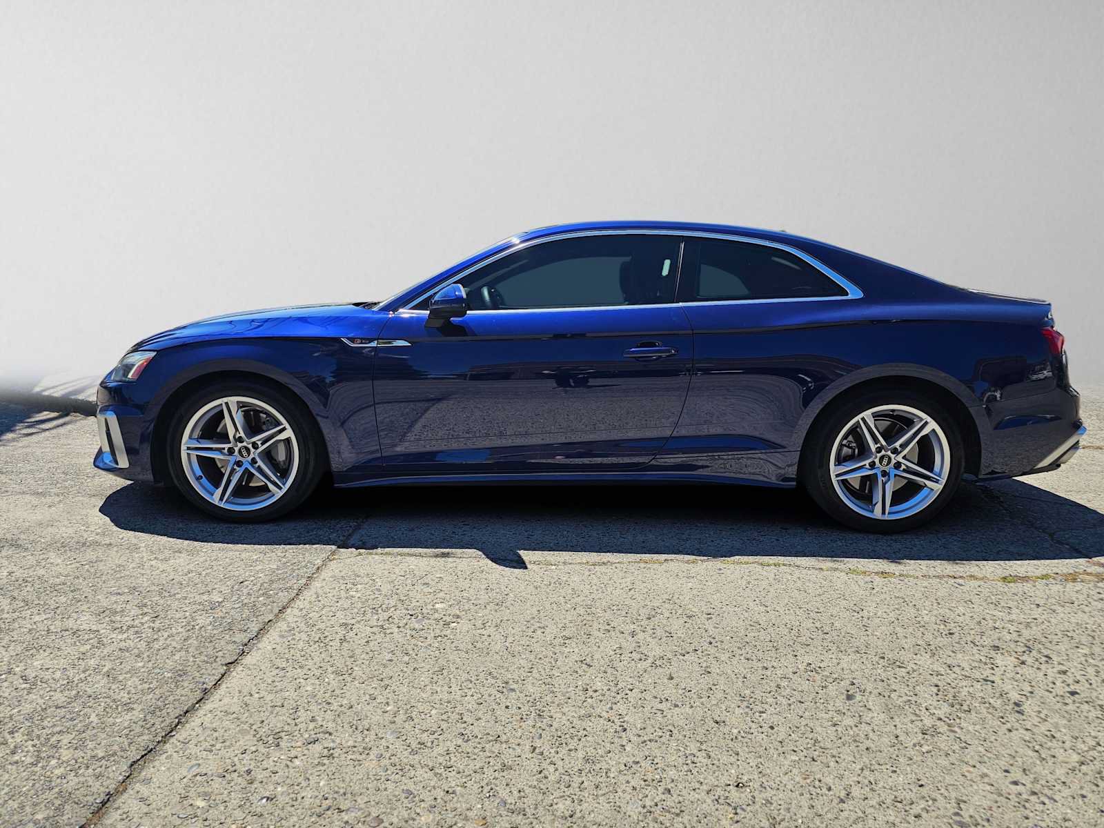 Used 2022 Audi A5 2.0T Premium Plus w/ Premium Plus AWD/4WD image 6