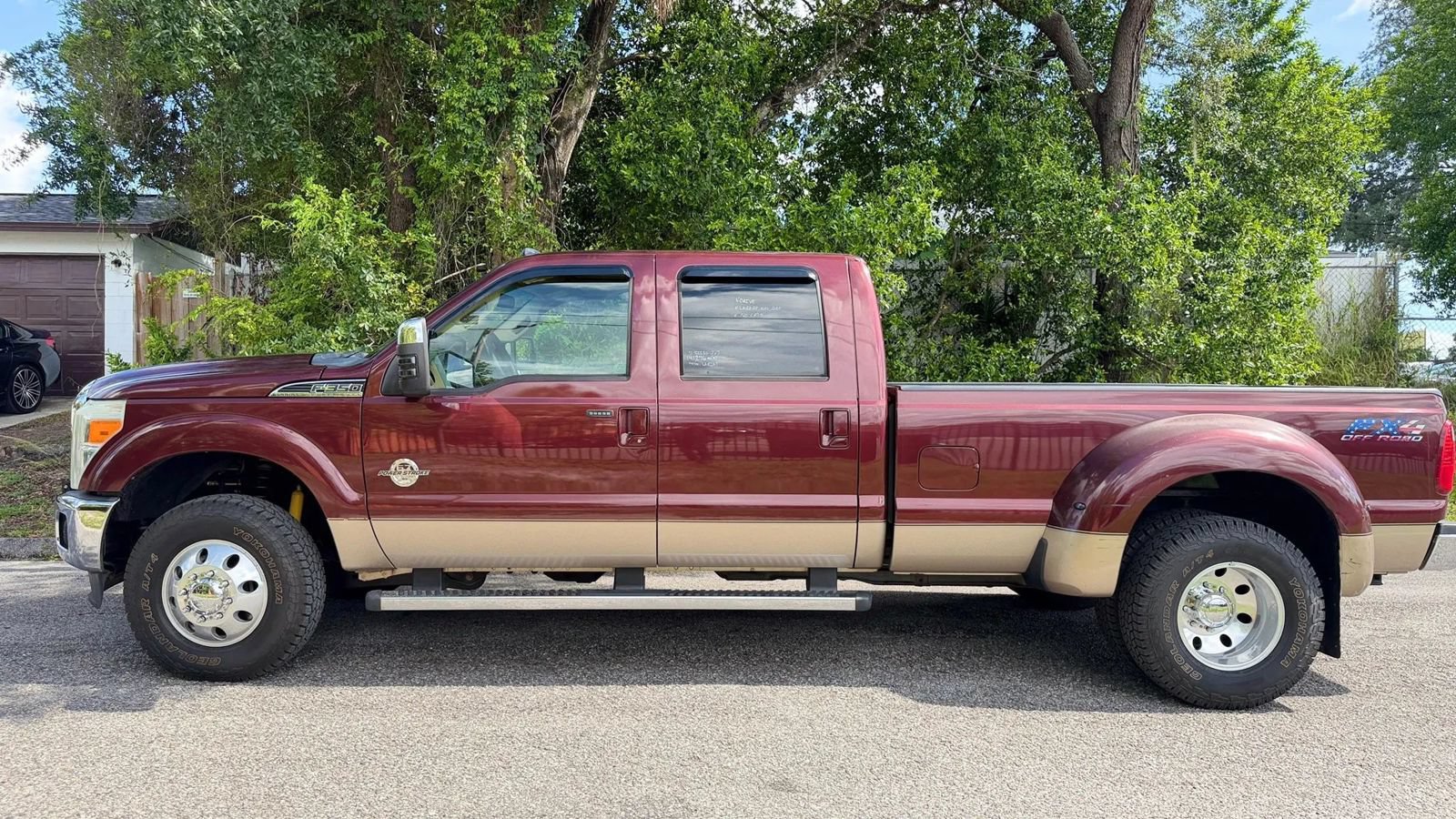 Used 2011 Ford F350 Lariat w/ Lariat Ultimate Pkg AWD/4WD image 4