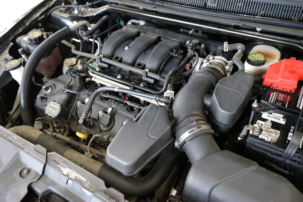 Used 2016 Ford Taurus SEL w/ Equipment Group 201A image 47