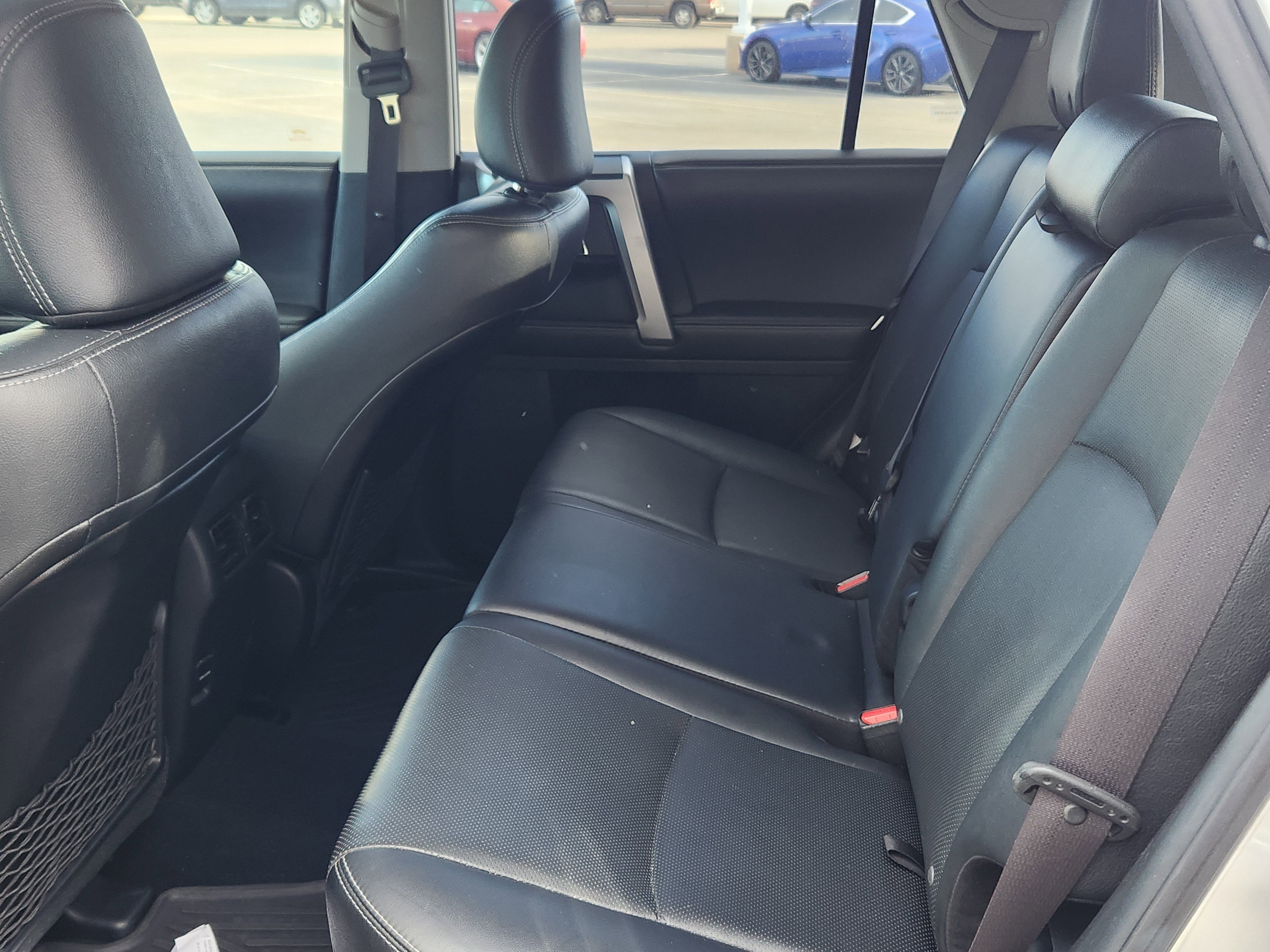 Used 2015 Toyota 4Runner Limited image 15