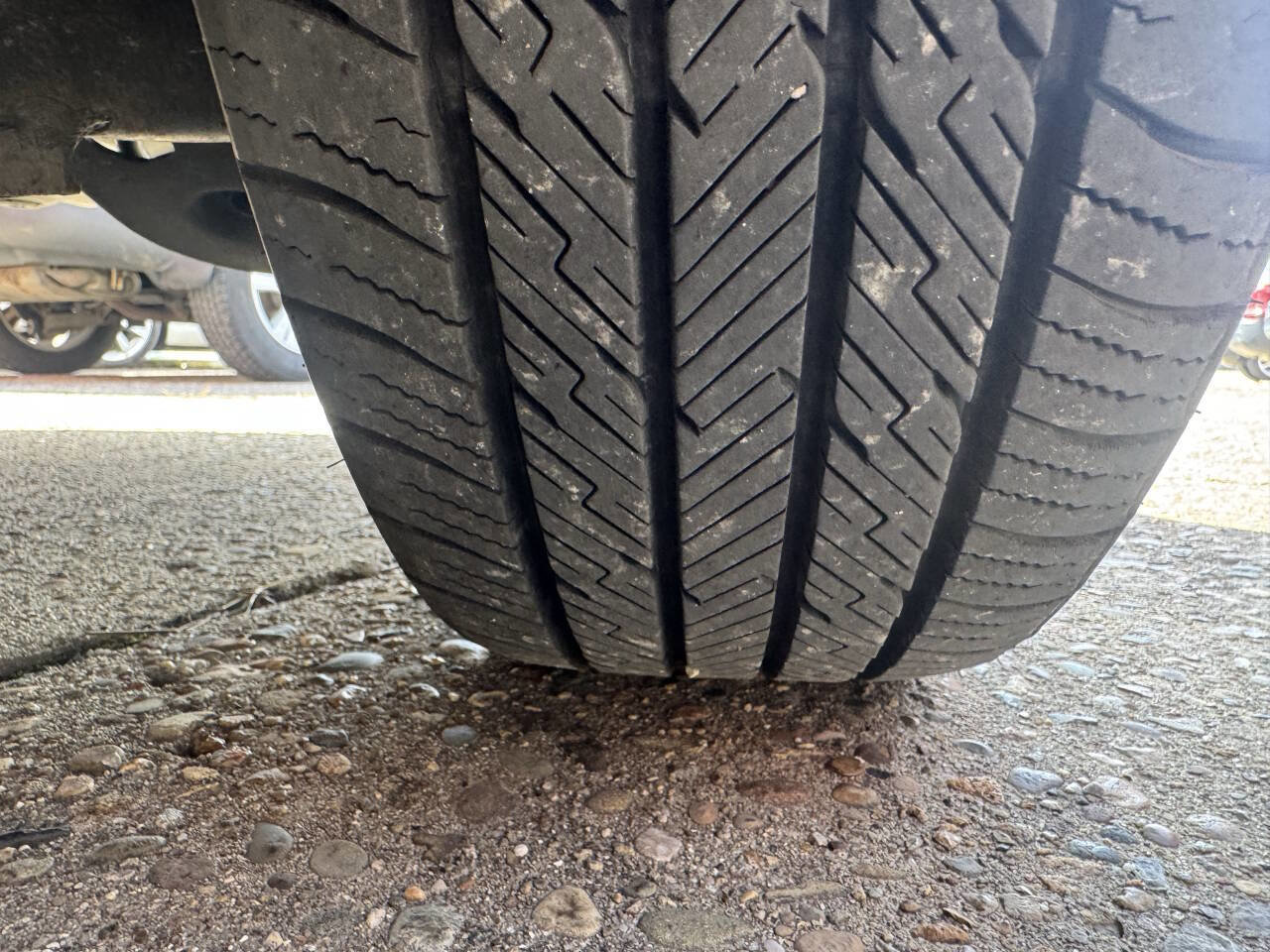 Used 2014 Ford Fiesta SE w/ Comfort Package FWD image 10