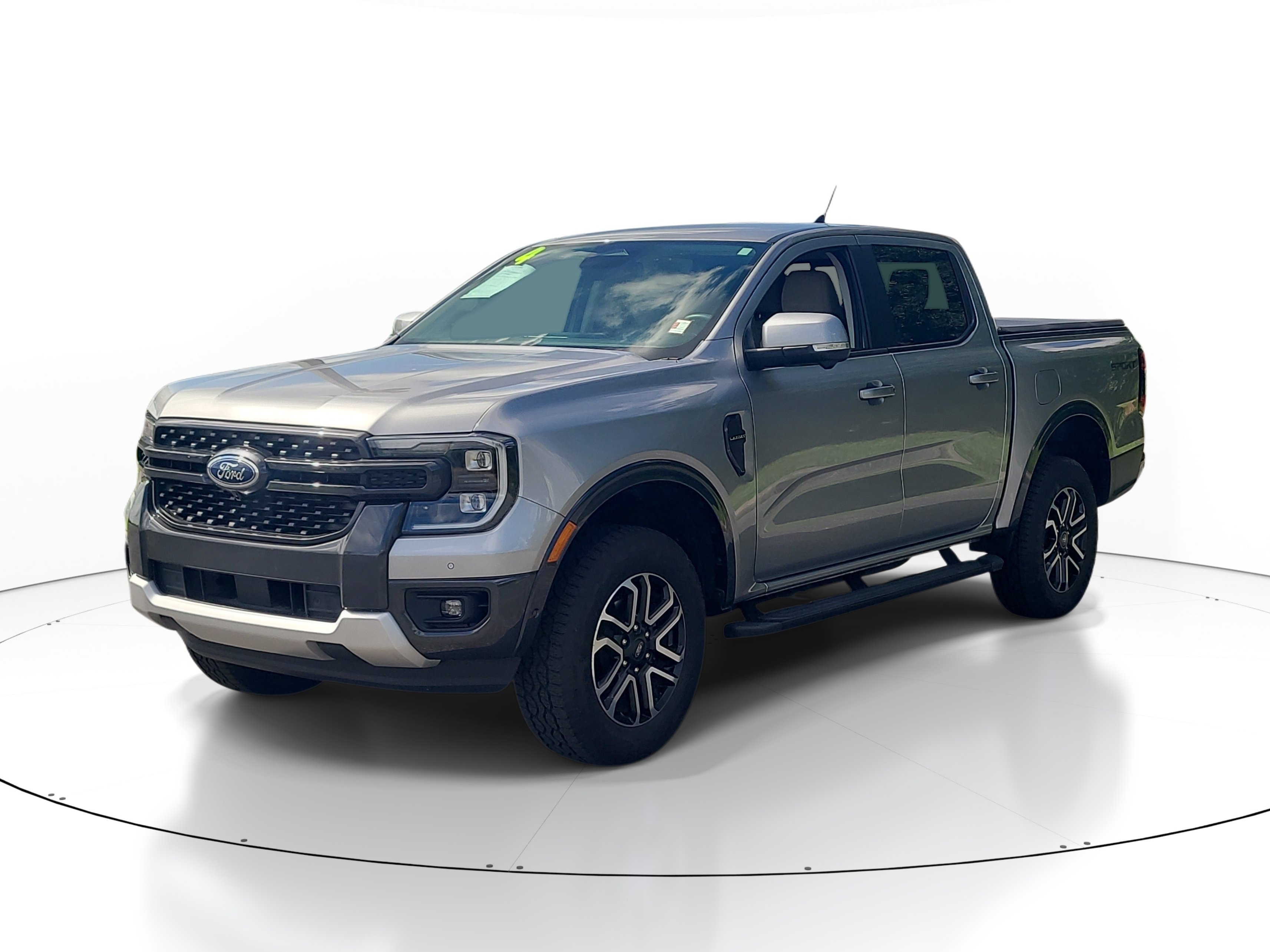 Used 2024 Ford Ranger Lariat w/ Trailer Tow Package RWD image 3