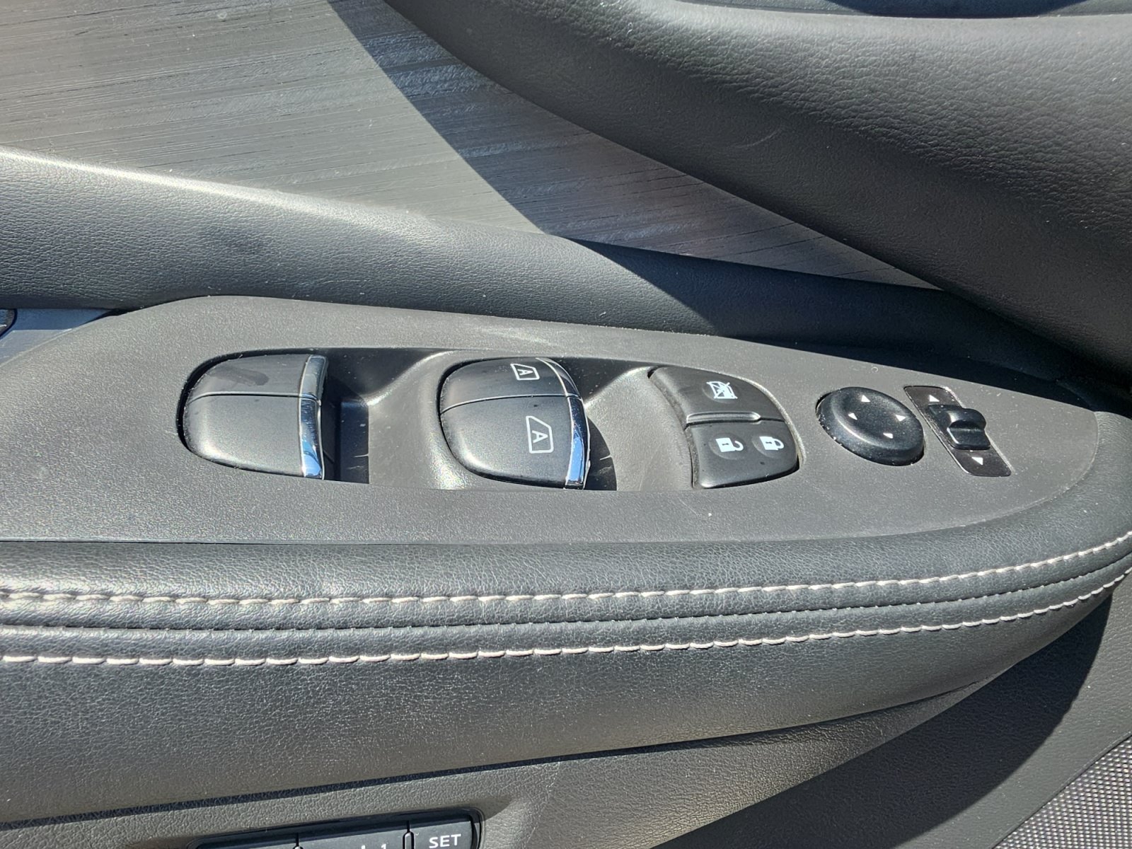 Used 2017 Nissan Murano SL FWD image 10