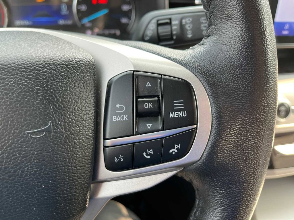 Used 2023 Ford Explorer XLT w/ Equipment Group 202A image 27
