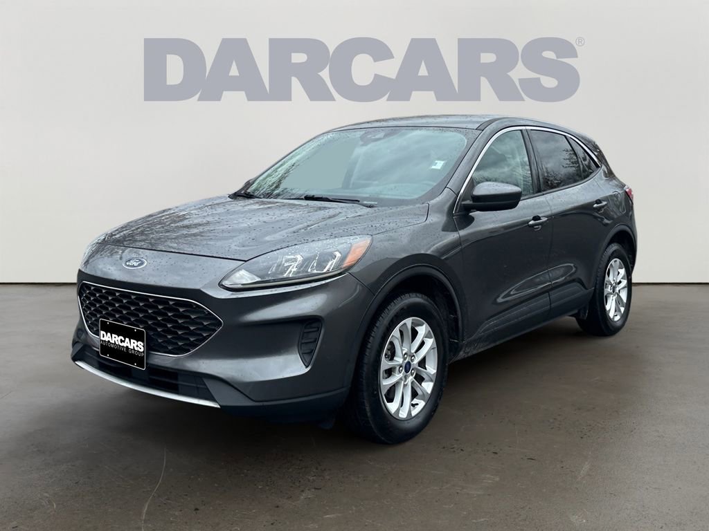 Used 2020 Ford Escape SE image 3