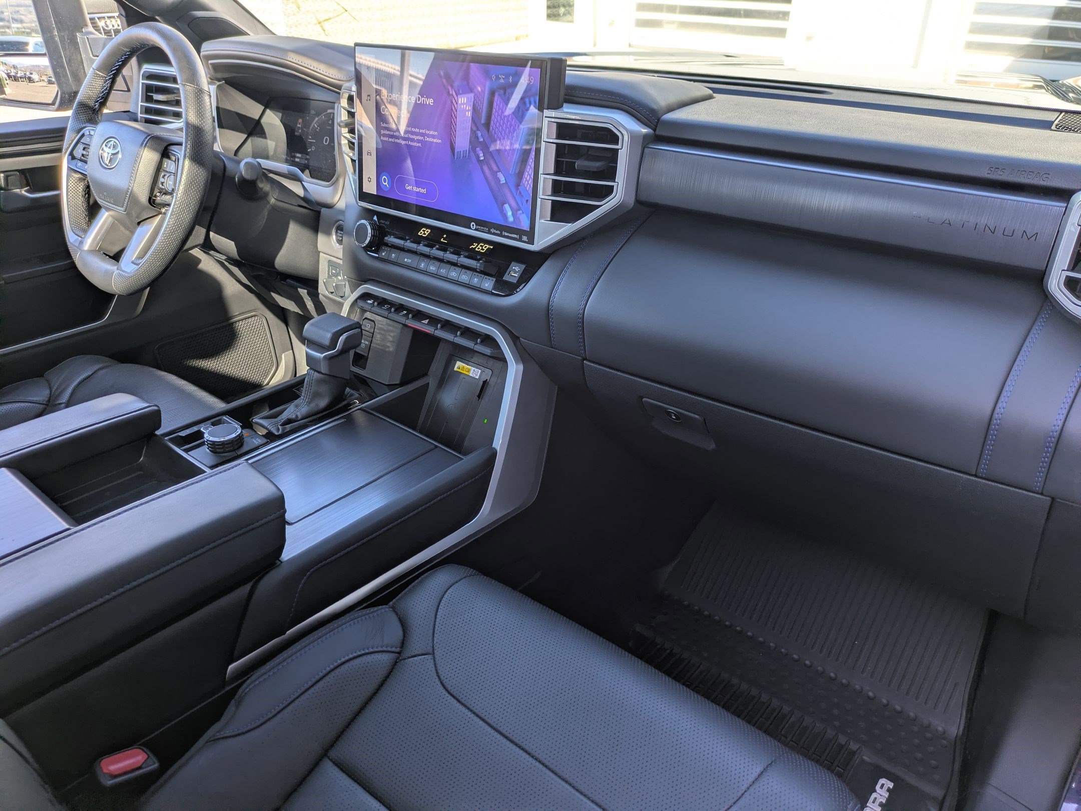 Used 2024 Toyota Tundra Platinum AWD/4WD image 28