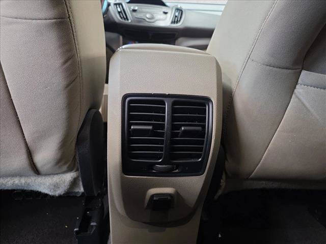 Used 2018 Ford Escape SE FWD image 17
