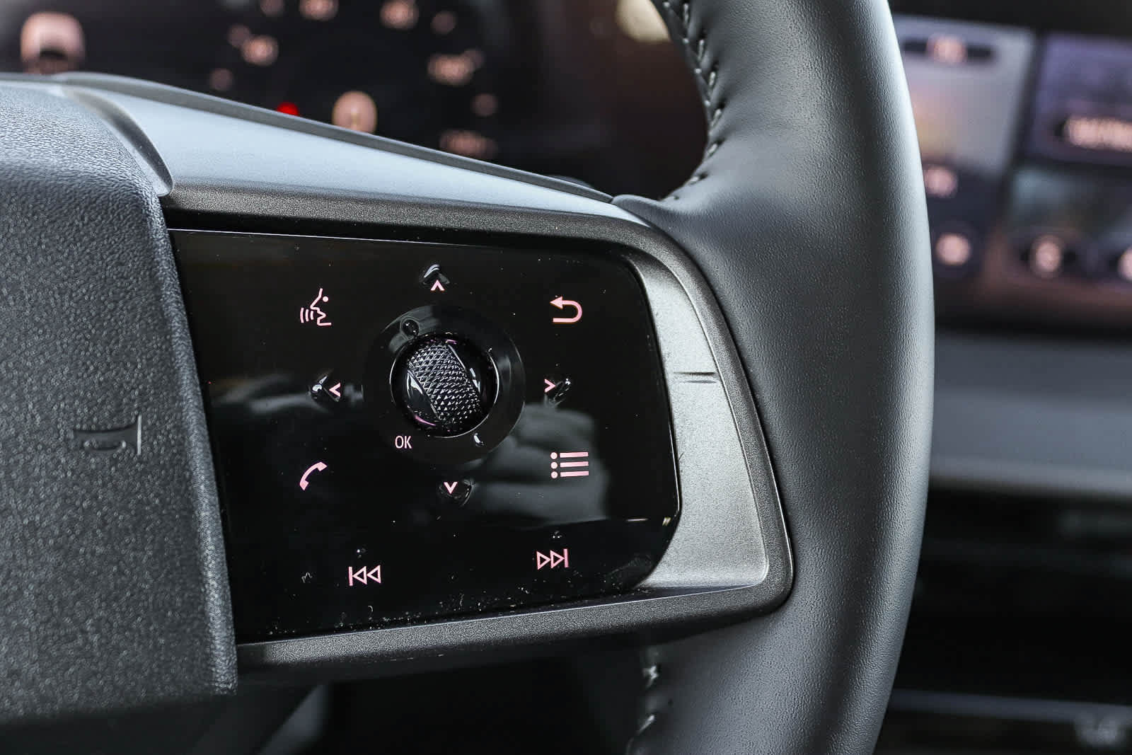 Used 2025 Nissan Murano SV AWD/4WD image 23