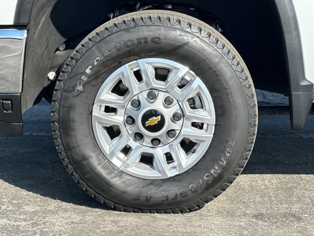 Used 2024 Chevrolet Silverado 2500 LT w/ Convenience Package AWD/4WD image 23