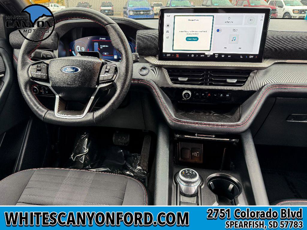Used 2025 Ford Explorer ST-Line w/ ST-Line Street Pack image 6