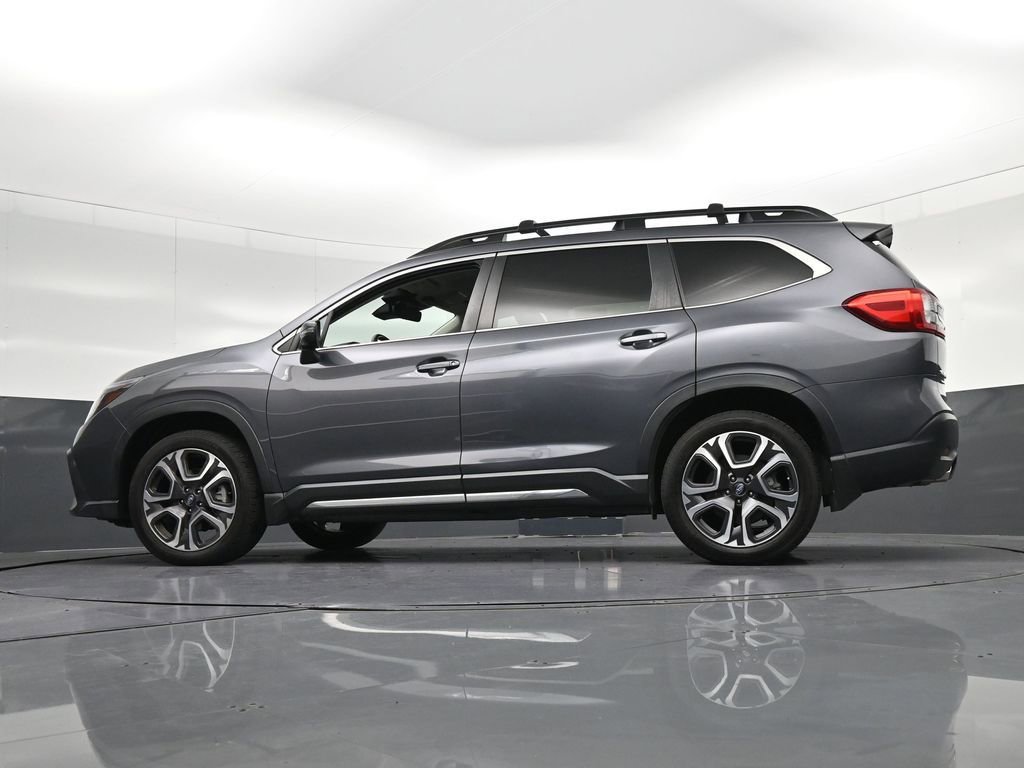 Used 2023 Subaru Ascent Limited AWD/4WD image 36