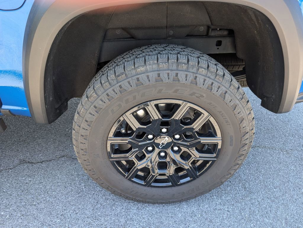 Used 2023 Chevrolet Colorado Trail Boss w/ Advanced Trailering Package AWD/4WD image 13