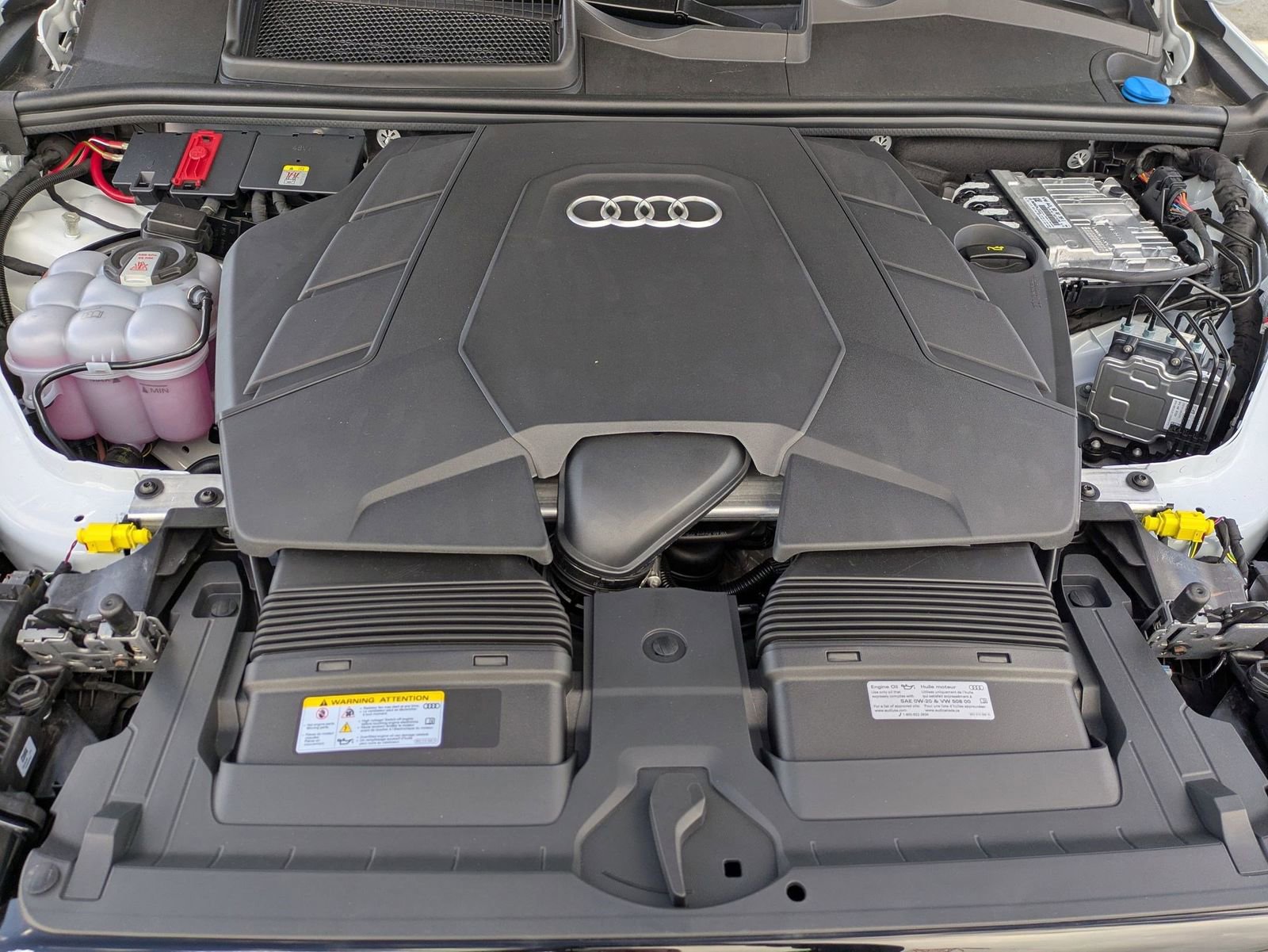 New 2026 Audi Q7 3.0T Premium Plus AWD/4WD image 12