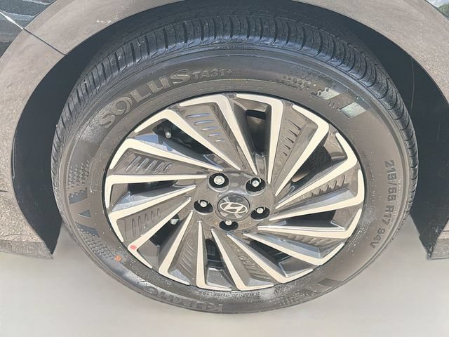 New 2026 Hyundai Sonata Limited FWD image 33