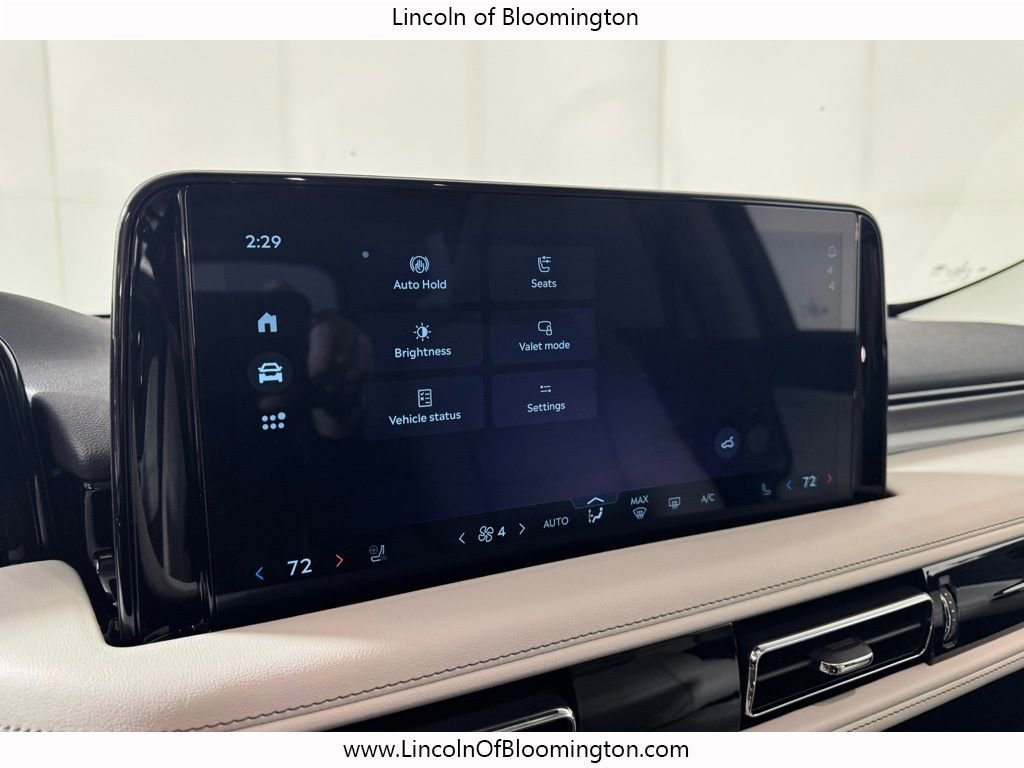 Used 2025 Lincoln Aviator AWD w/ Equipment Group 101A image 41