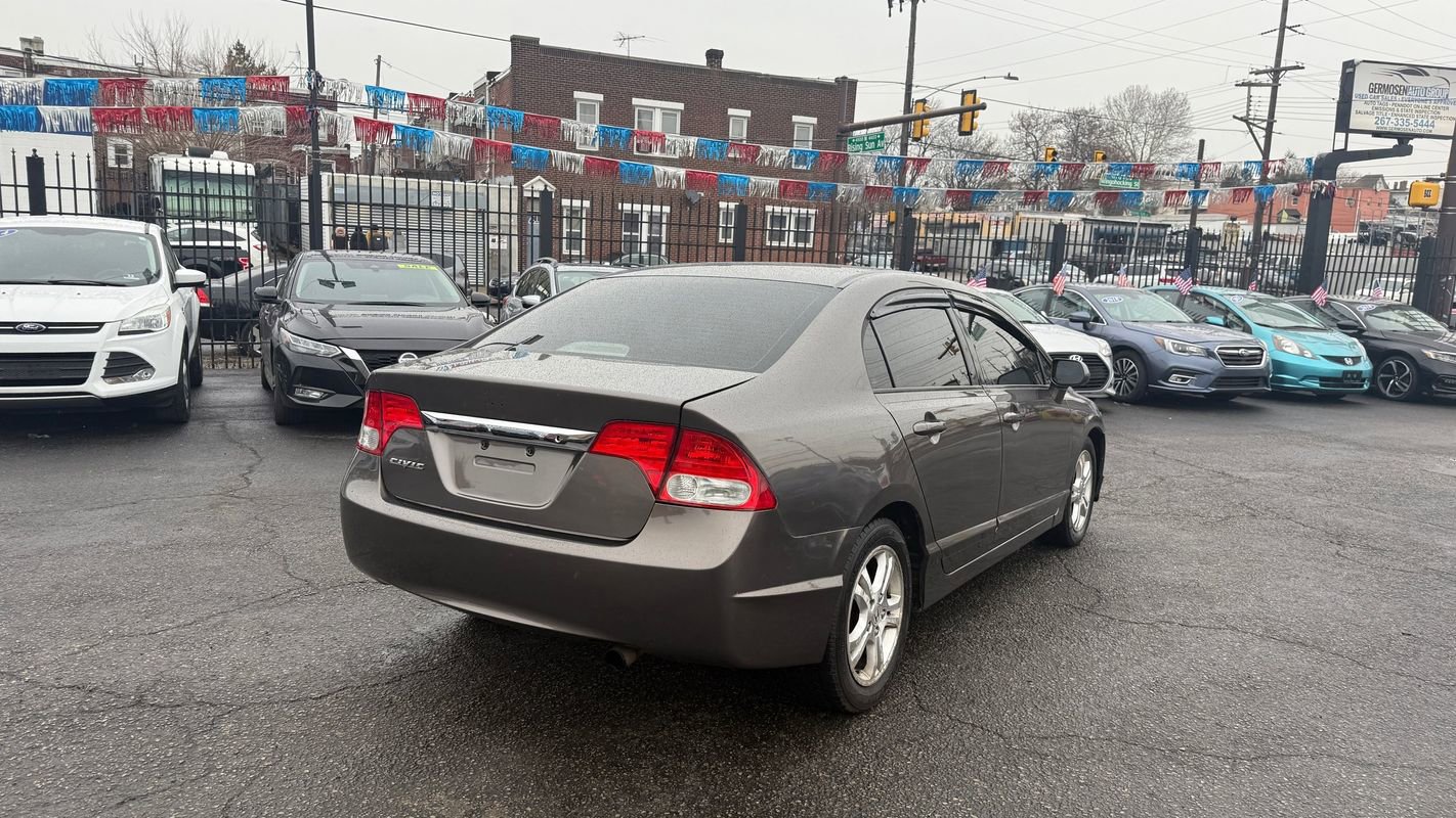Used 2011 Honda Civic LX image 5