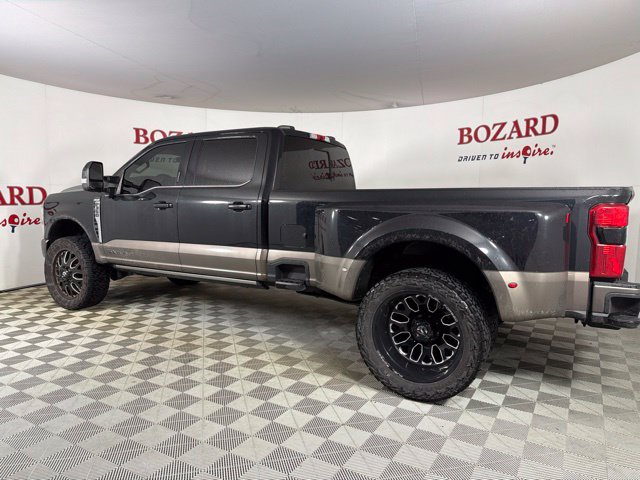 Used 2023 Ford F350 King Ranch AWD/4WD image 7