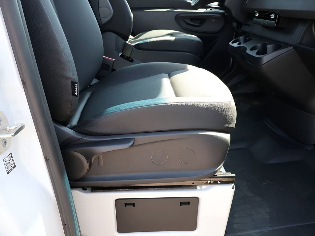 New 2025 Mercedes-Benz Sprinter 2500 image 10