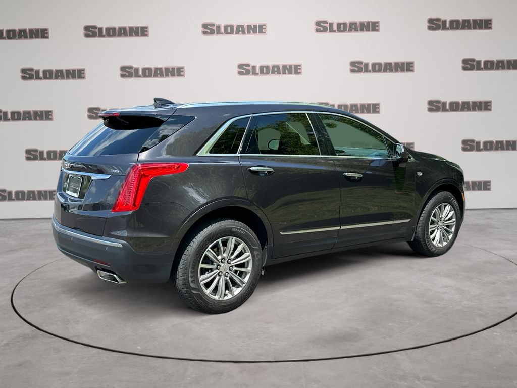 Used 2018 Cadillac XT5 Luxury w/ Driver Awareness Package FWD image 5