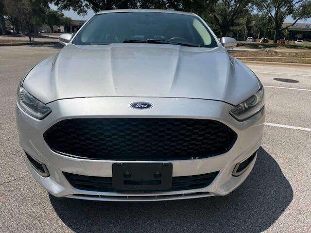 Used 2016 Ford Fusion SE image 6
