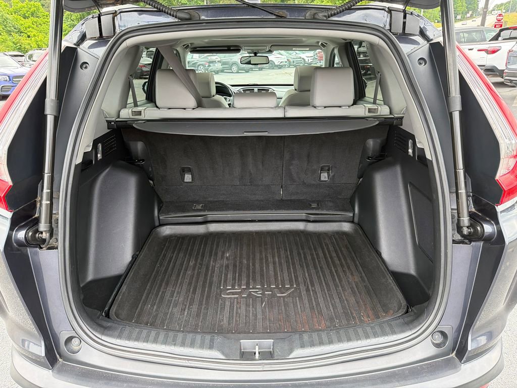 Used 2018 Honda CR-V Touring image 18