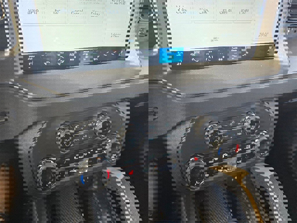 New 2025 Ford Bronco Badlands image 16