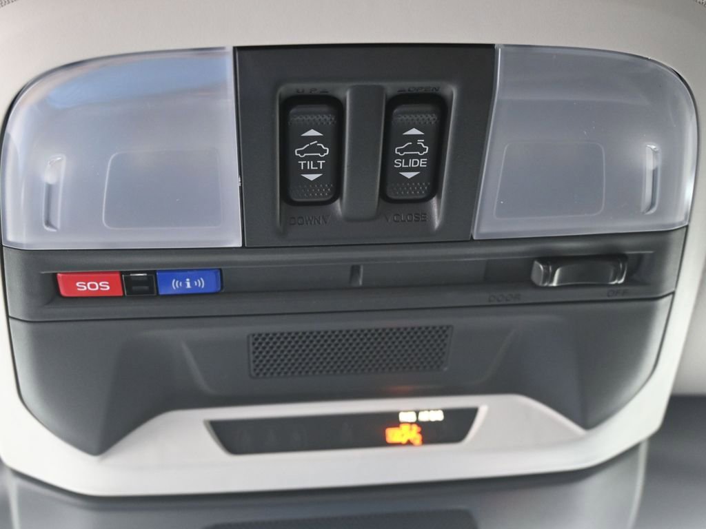Certified 2025 Subaru Crosstrek 2.0i Premium AWD/4WD image 10