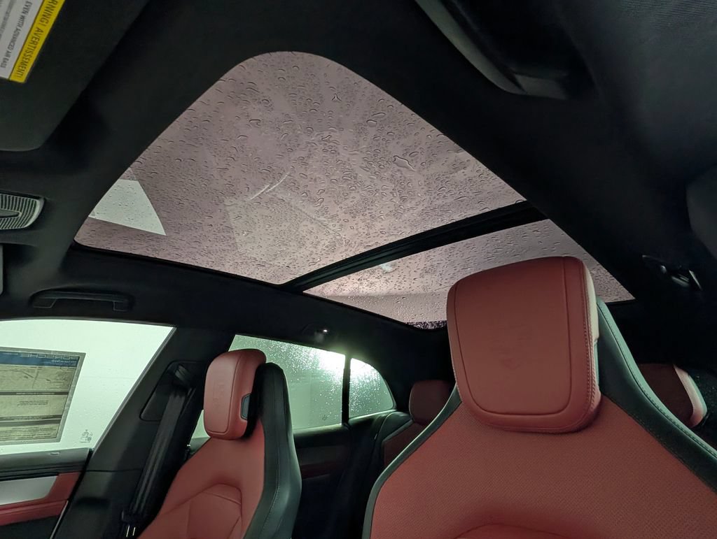New 2026 Porsche Cayenne Electric AWD/4WD image 33