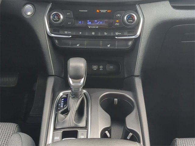 Used 2020 Hyundai Santa Fe SEL w/ Convenience Package image 18