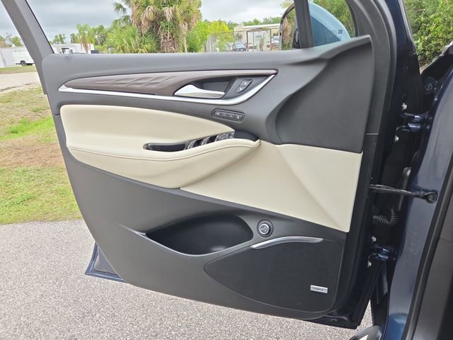 Certified 2022 Buick Enclave Avenir w/ Trailering Package, 5000 lbs. image 21