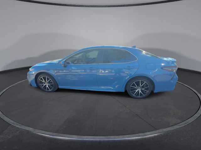 Used 2023 Toyota Camry SE image 9